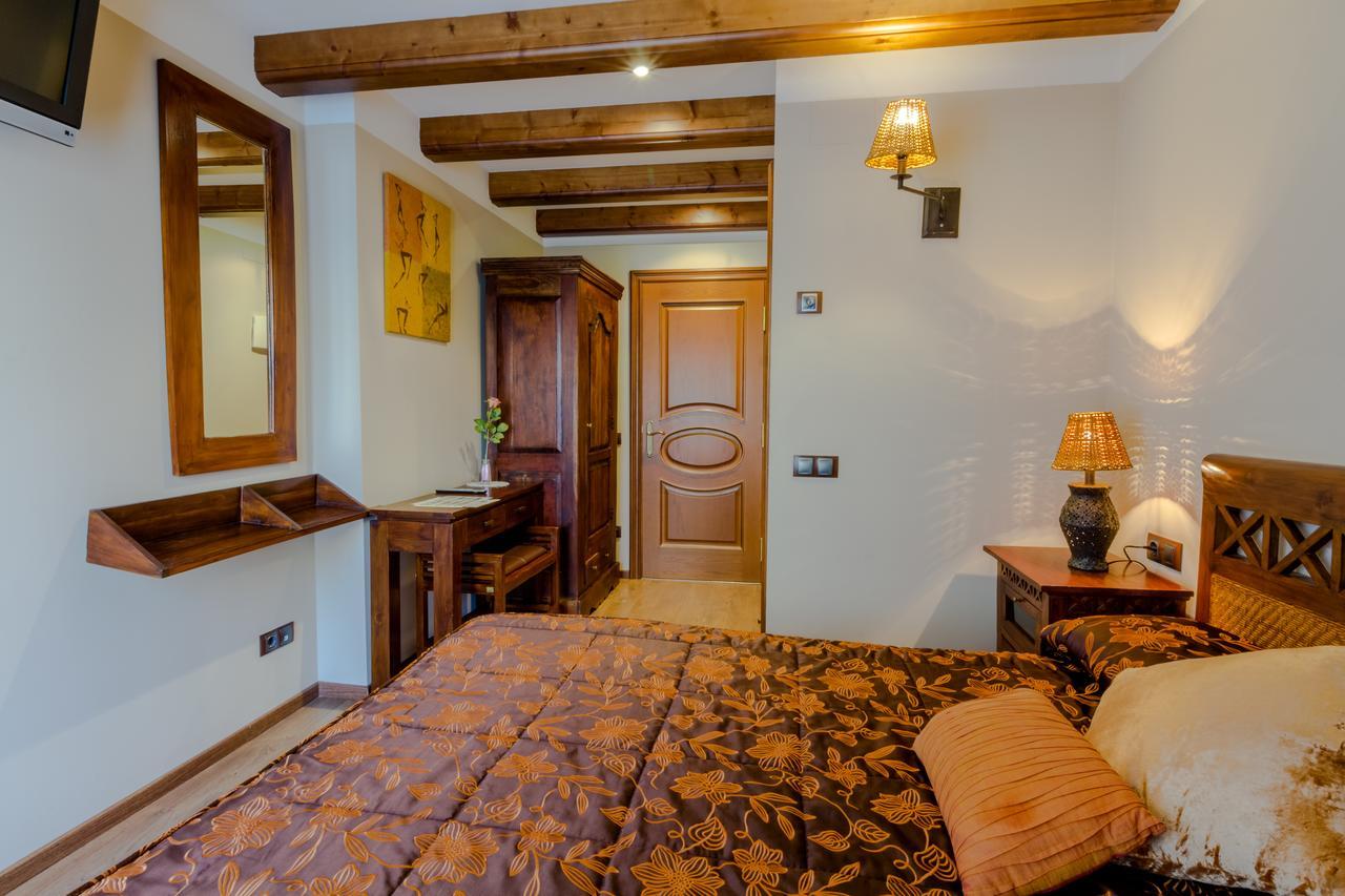 Hotel Flor De Neu El Pont de Suert Luaran gambar