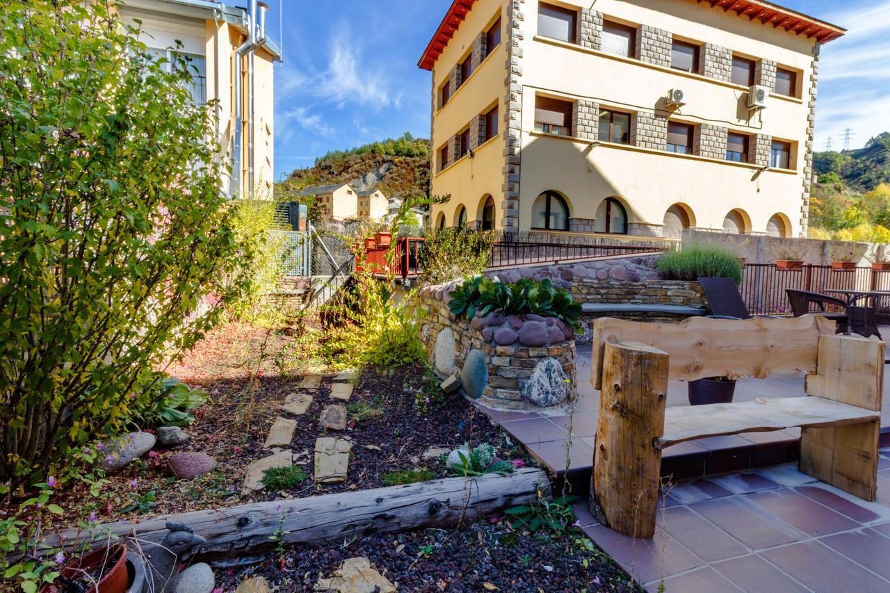 Hotel Flor De Neu El Pont de Suert Luaran gambar